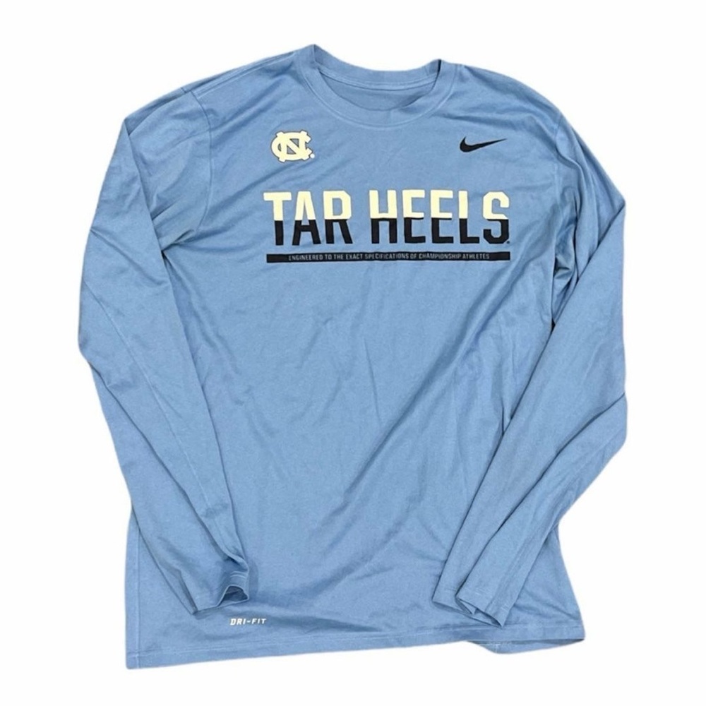 NWOT Nike UNC North Carolina Long Sleeve